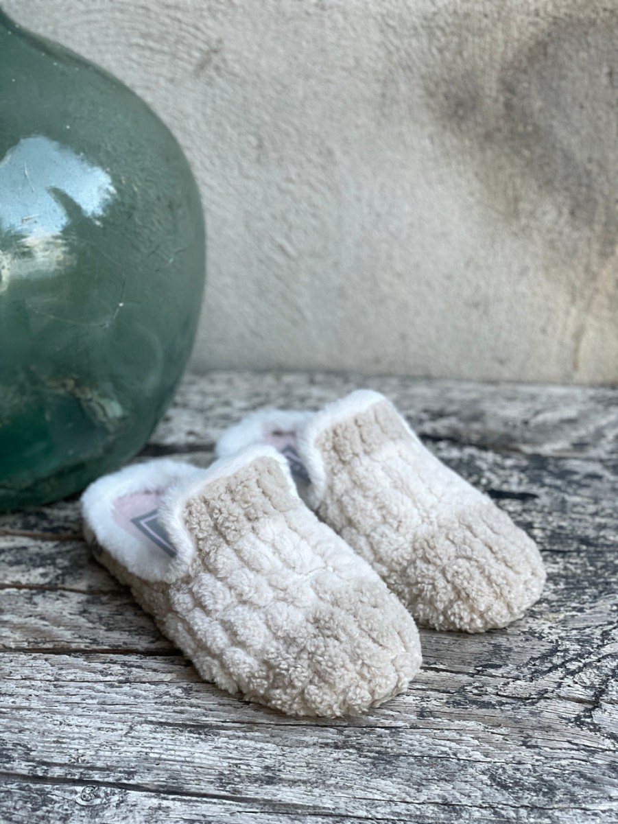 Verkaufe MAISON MACARENA | Chaussons Anais - Macarena Home